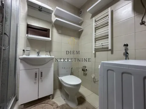 Rent, one bedroom apartment, 43m², Stari Aerodrom, Podgorica - image 12