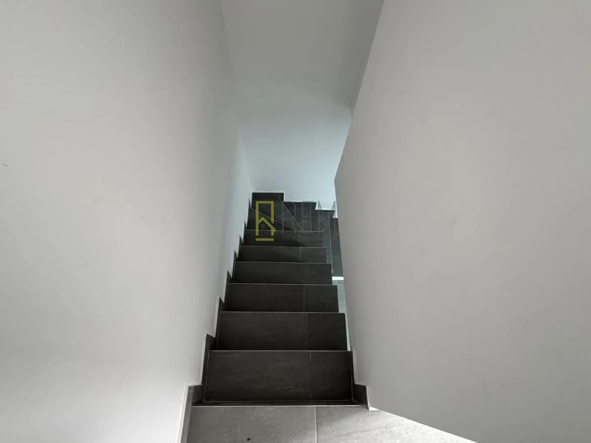 Rent, office space, 50m², Lepa Kata, Podgorica