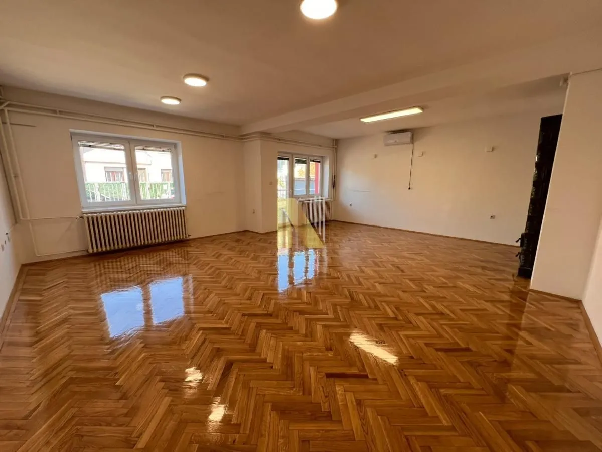 Prodaja, stan, 299m², Telep, Novi Sad Sve Podlokacije