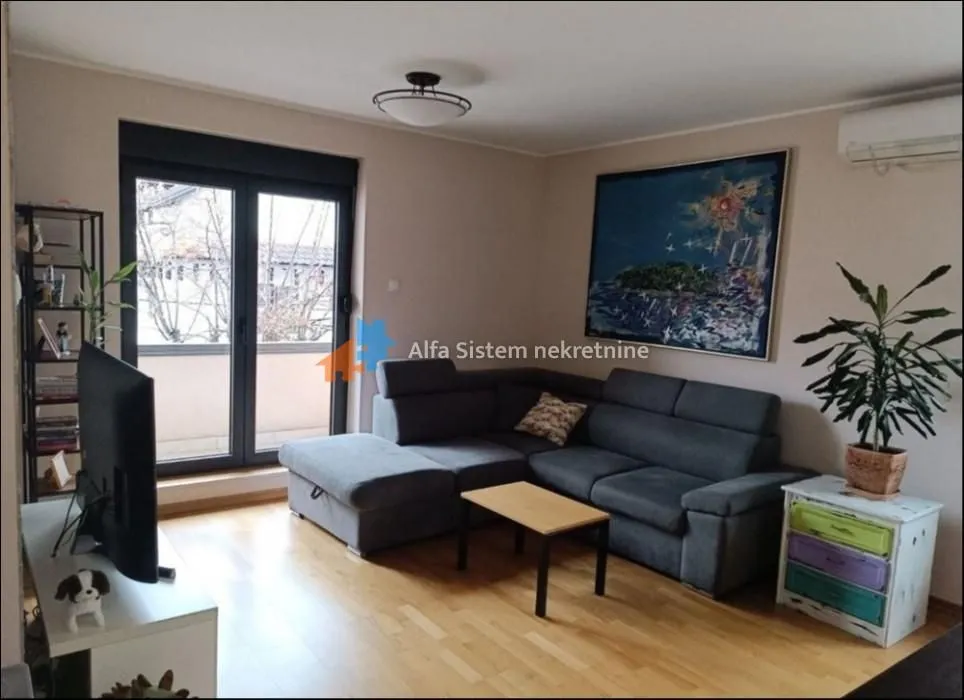 Izdavanje, trosoban stan, 63m², Lekino Brdo, Voždovac Sve Podlokacije