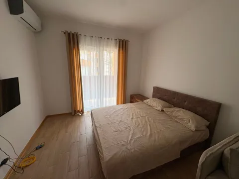 Rent, studio apartment, 33m², Budva, Crna Gora - image 3