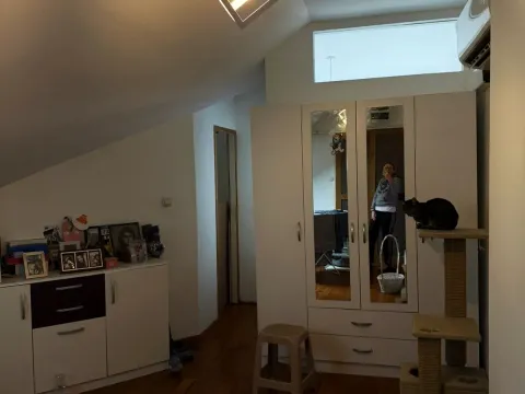 Prodaja, trosoban stan, 66m², Stari Grad, Beograd - image 1