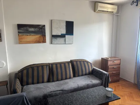 Rent, one bedroom apartment, 45m², Preko Morače, Podgorica - image 2