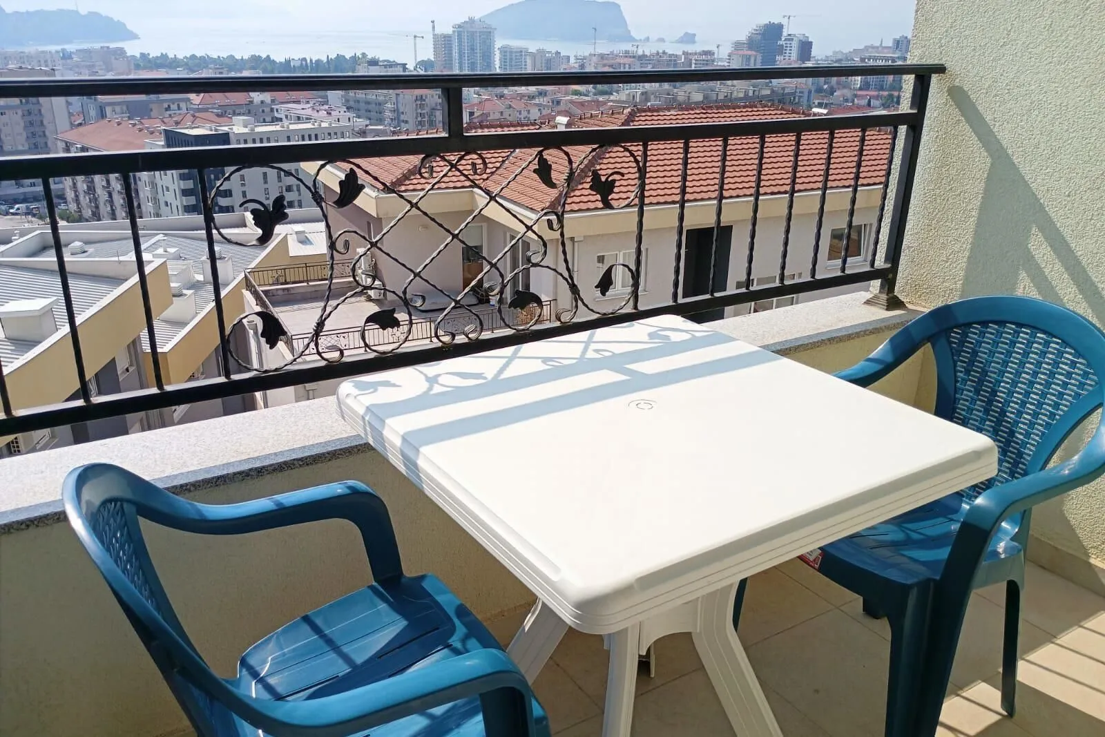Izdavanje, stan, 45m², Budva, Crna Gora