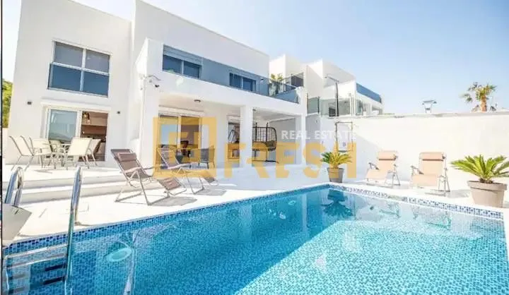 Sale, house, 253m², Bar, Crna Gora