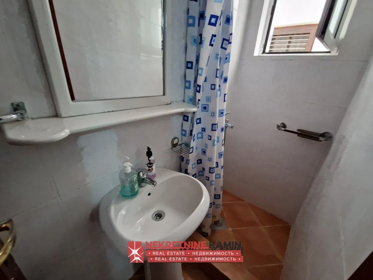 Sale, house, 316m², Golubovina, Budva