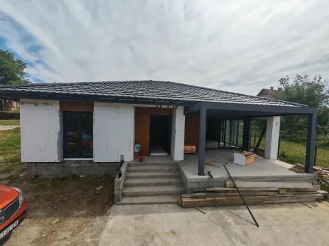 Prodaja, kuća, 147m², Barajevo, Beograd - image 1