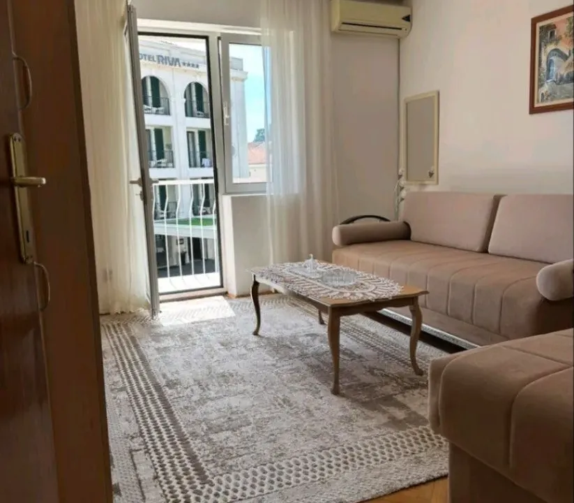 Prodaja, jednosoban stan, 47m², Petrovac, Budva