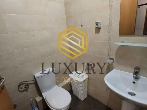 Izdavanje, jednosoban stan, 42m², Stari Aerodrom, Podgorica - image 7