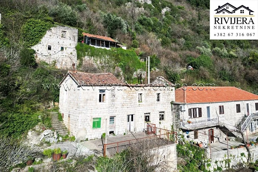 Sale, land lot, 104m², Dub, Kotor