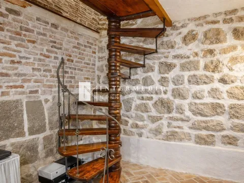 Prodaja, dvosoban stan, 106m², Topla, Herceg Novi - image 4