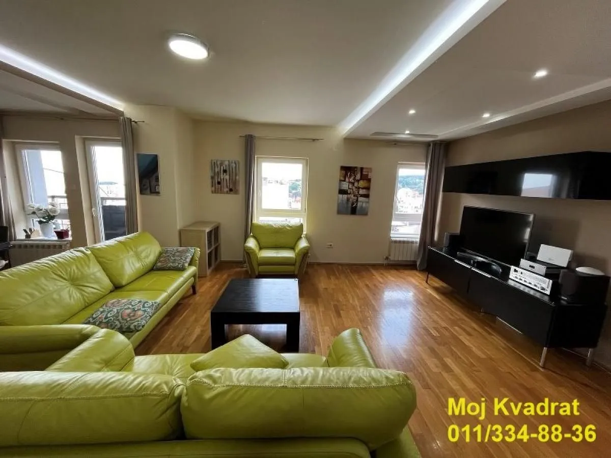 Sale, four bedroom apartment, 160m², Lion, Zvezdara Sve Podlokacije