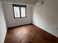 Izdavanje, jednosoban stan, 33m², Tivat, Crna Gora - image 10