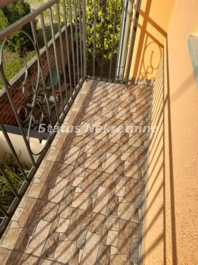 Izdavanje, trosoban stan, 70m², Futog, Novi Sad Sve Podlokacije
