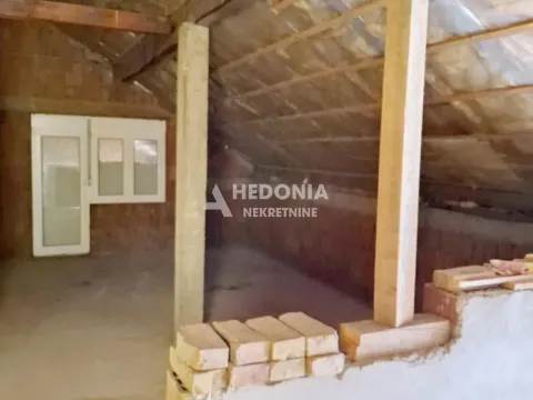 Prodaja, kuća, 210m², Boleč, Grocka - image 10