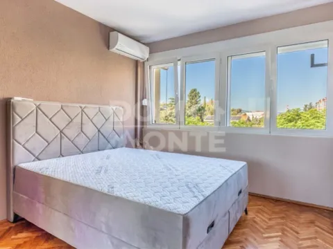 Sale, two bedroom apartment, 52m², Centar, Tivat - image 5