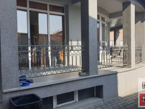 Rent, house, 1000m², Kać, Novi Sad Sve Podlokacije - image 22