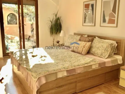 Izdavanje, trosoban stan, 110m², Gorica C, Podgorica - image 3