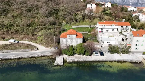 Kuća in Prčanj
