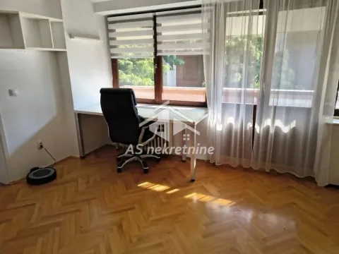 Izdavanje, stan, 100m², Savski Venac, Beograd - image 7