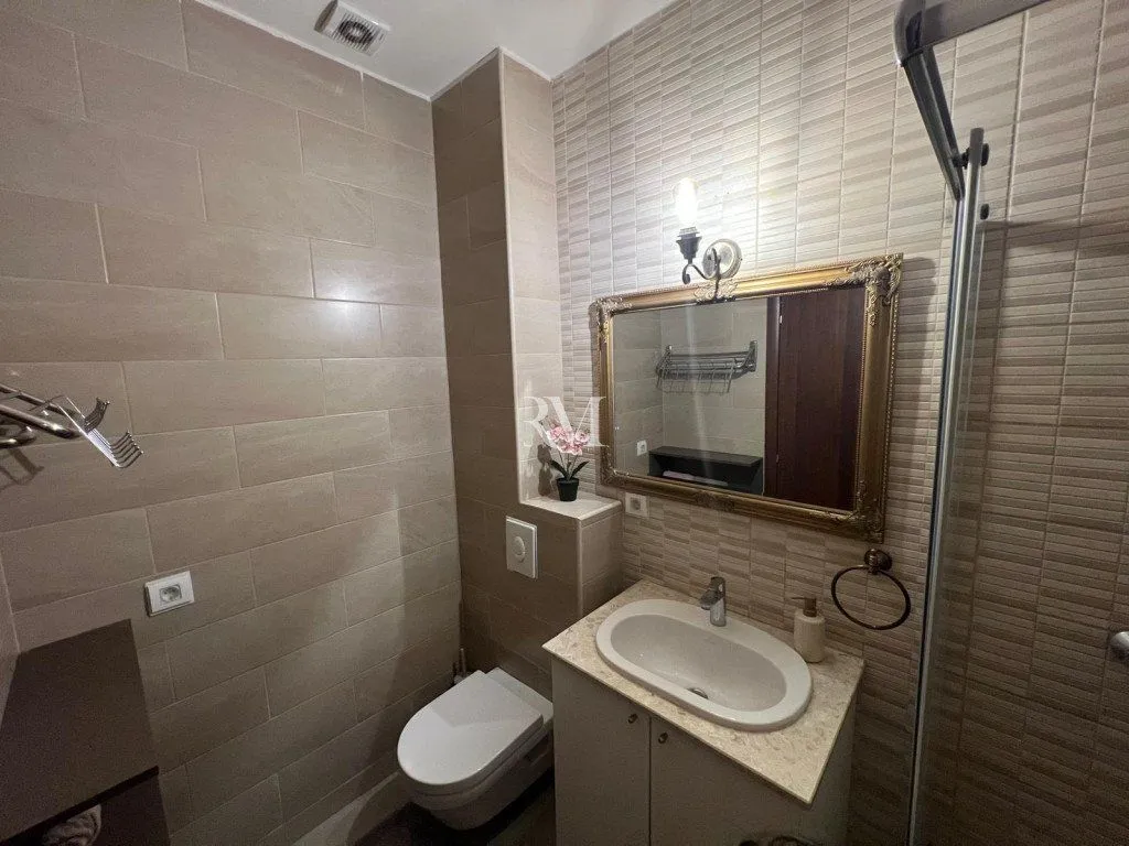 Prodaja, jednosoban stan, 47m², Pod Kuk, Tivat