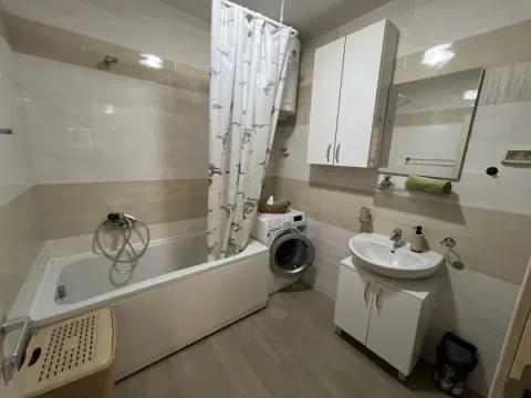 Rent, two bedroom apartment, 64m², Stari Aerodrom, Podgorica - image 7