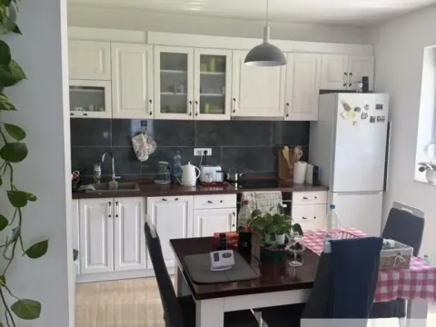 Prodaja, kuća, 90m², Centar, Stara Pazova - image 3