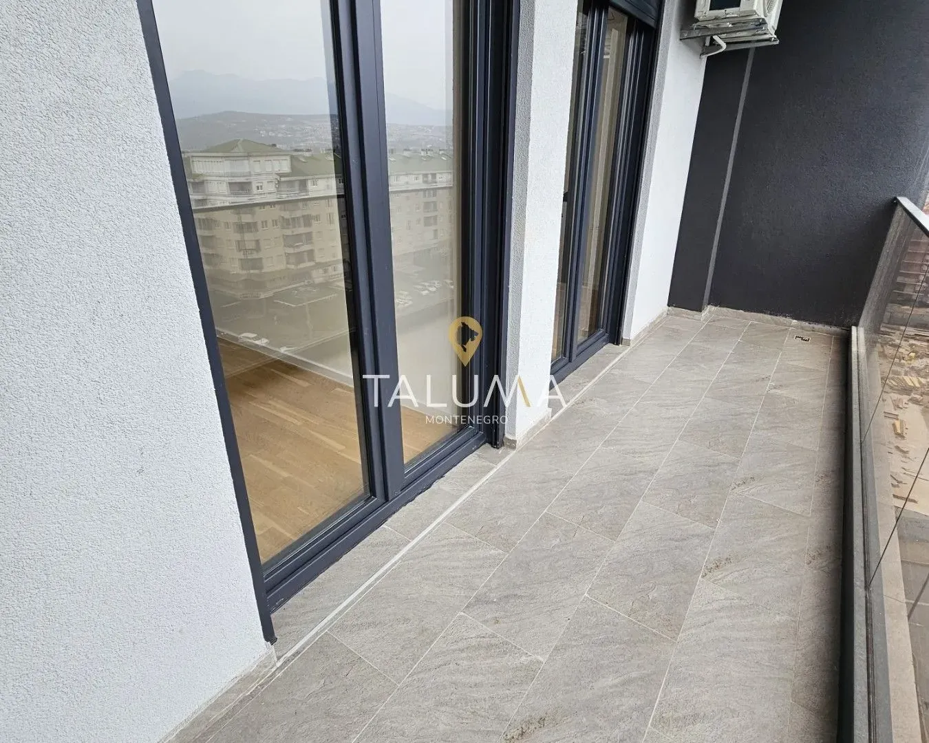 Izdavanje, stan, 269m², Stari Aerodrom, Podgorica