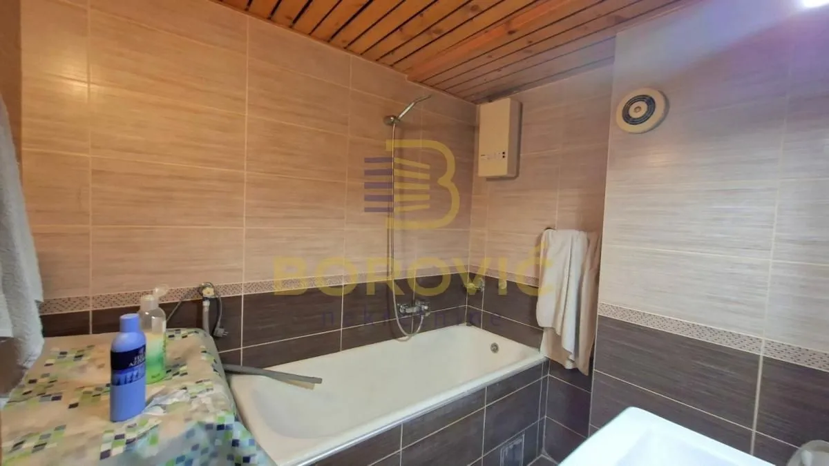 Rent, three bedroom apartment, 80m², Savski Venac, Beograd