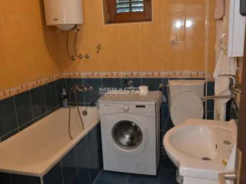 Prodaja, kuća, 167m², Krnjaca, Palilula Sve Podlokacije - image 9