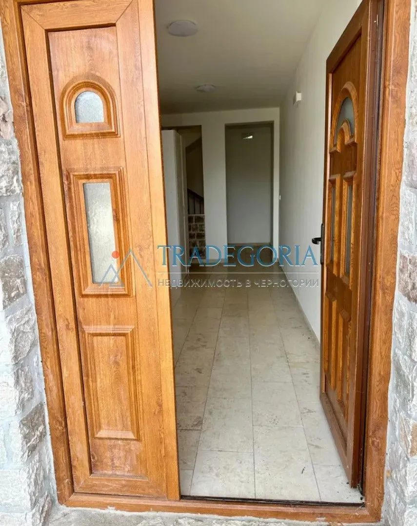 Prodaja, kuća, 366m², Utjeha, Ulcinj