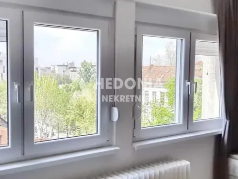 Rent, two bedroom apartment, 35m², Stari Grad, Beograd - image 9
