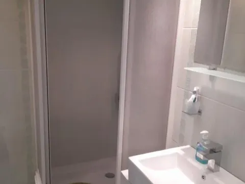 Izdavanje, četvorosoban stan, 86m², Novo naselje, Novi Sad - image 16