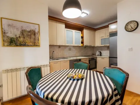 Izdavanje, jednosoban stan, 54m², Stari Aerodrom, Podgorica - image 5