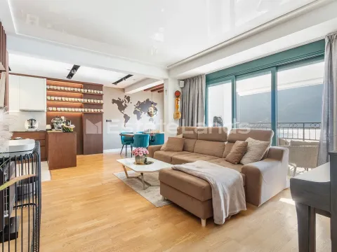 Prodaja, dvosoban stan, 85m², Dobrota, Kotor - image 1