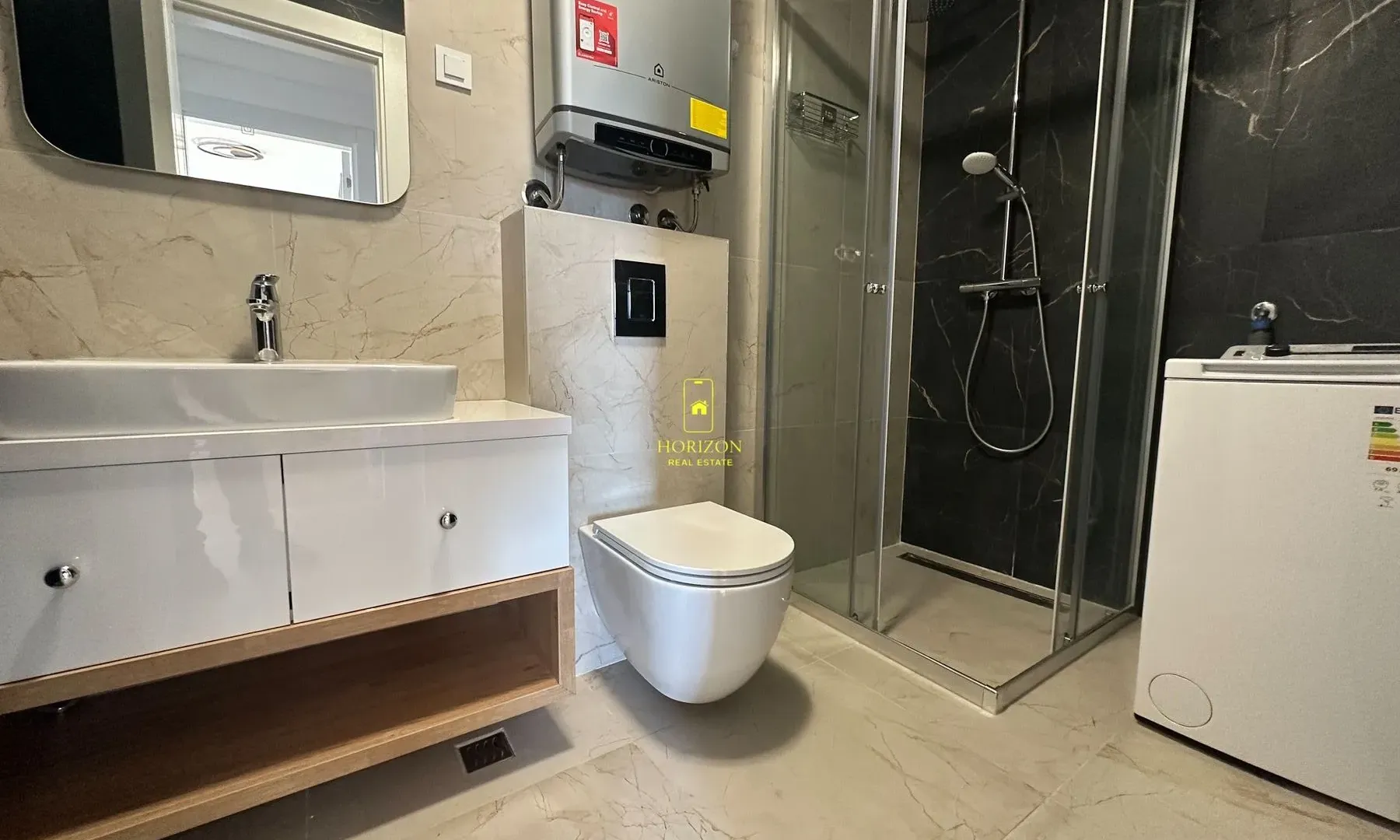 Prodaja, jednosoban stan, 56m², Tološka šuma, Podgorica