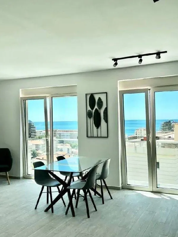 Sale, two bedroom apartment, 76m², Bečići, Budva