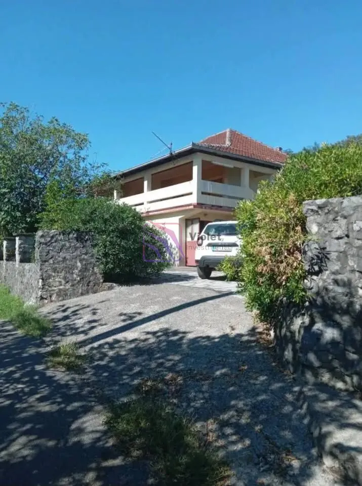 Sale, house, 180m², Podgorica, Crna Gora