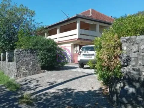 Sale, house, 180m², Podgorica, Crna Gora - image 1