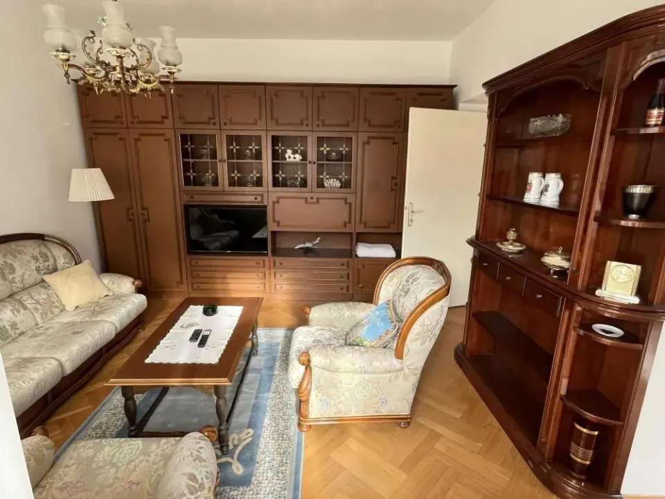 Rent, two bedroom apartment, 55m², Stari Grad, Beograd
