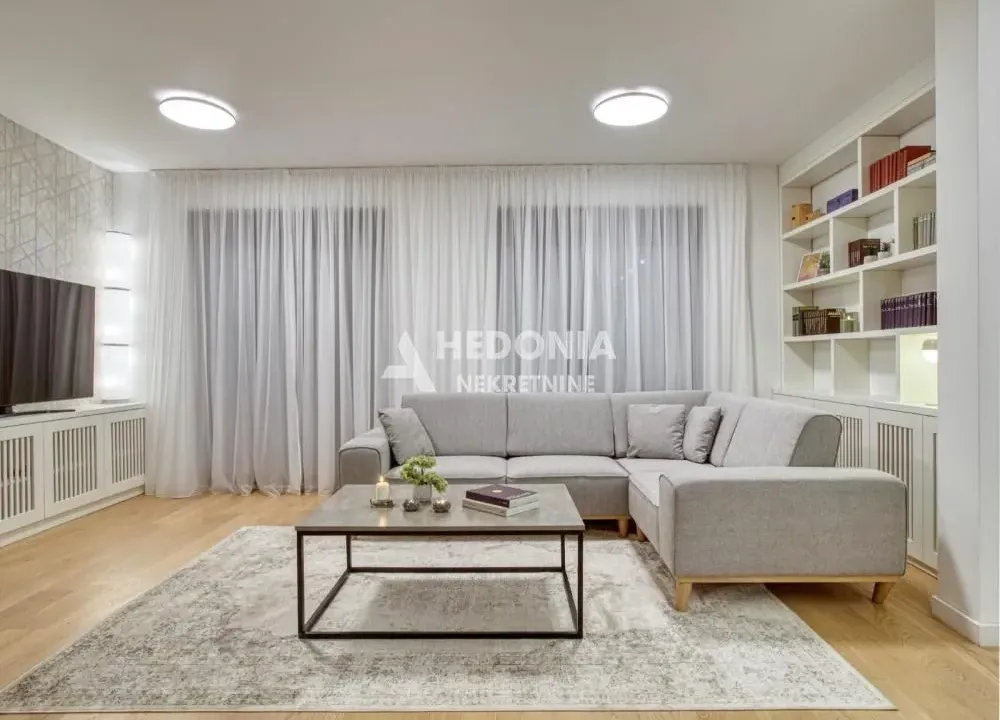 Prodaja, trosoban stan, 99m², Južni Bulevar, Vračar Sve Podlokacije