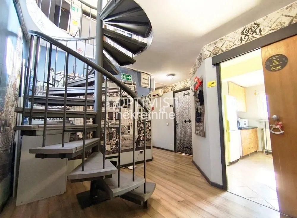 Prodaja, stan, 167m², Stari Grad, Beograd