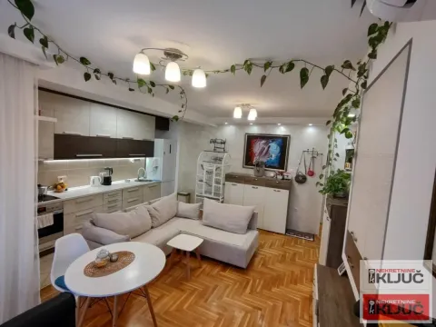 Prodaja, dvosoban stan, 42m², Grbavica, Novi Sad Sve Podlokacije - image 2