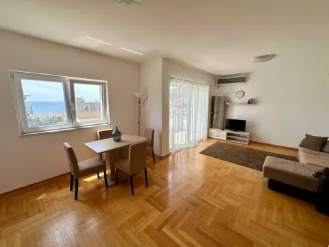 Sale, two bedroom apartment, 81m², Petrovac, Budva - image 4