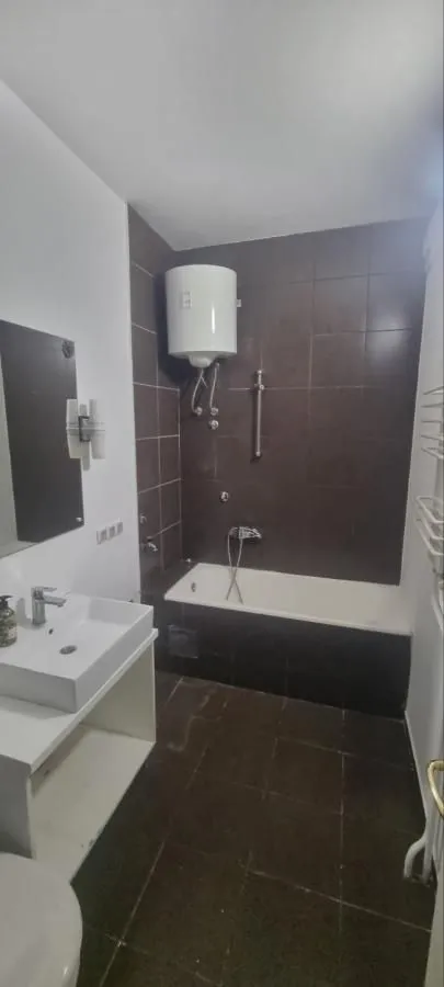 Prodaja, trosoban stan, 79m², Stari grad, Novi Sad