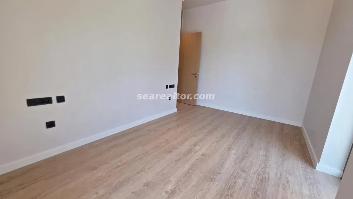 Prodaja, dvosoban stan, 90m², Porto Montenegro, Tivat