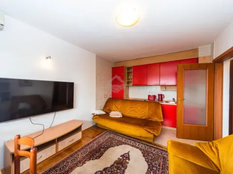 Rent, one bedroom apartment, 38m², Preko Morače, Podgorica - image 2