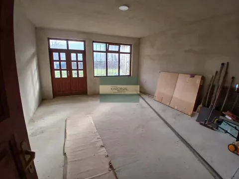 Prodaja, kuća, 258m², Aqua park, Jagodina - image 36