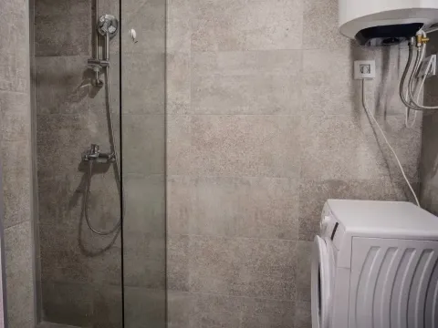 Rent, one bedroom apartment, 45m², Stari Aerodrom, Podgorica - image 8