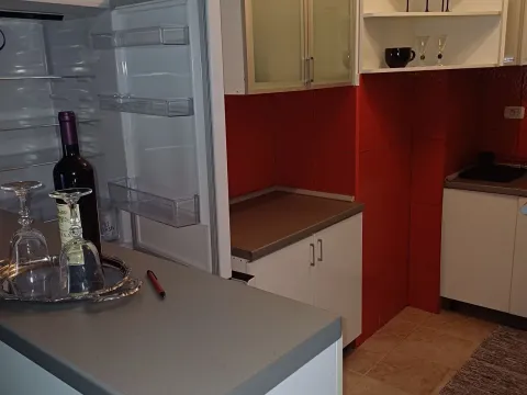 Rent, two bedroom apartment, 106m², Bonići, Tivat - image 13